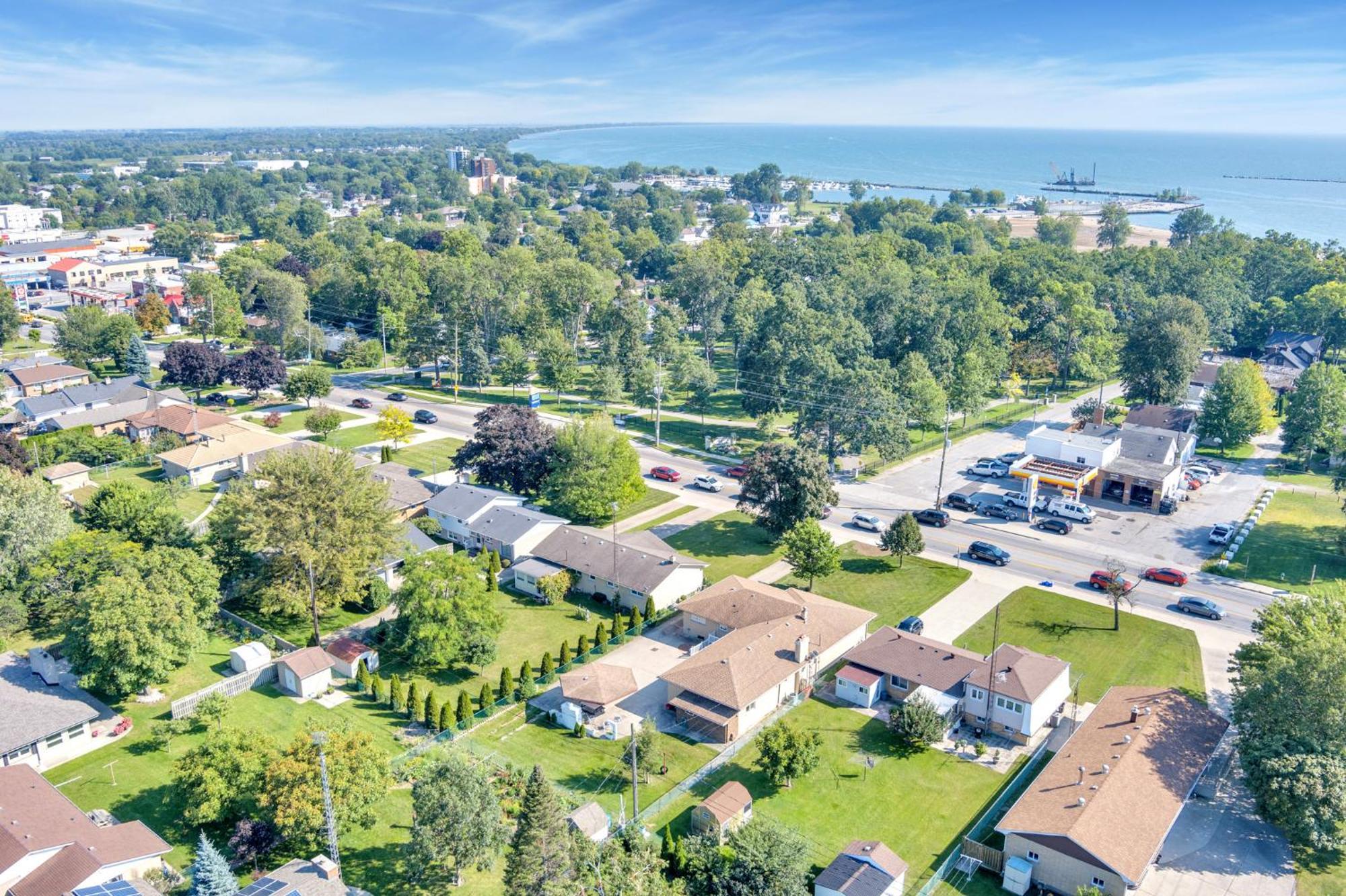 Park Bungalow #4 - Seacliff Beach Suites Leamington Kültér fotó